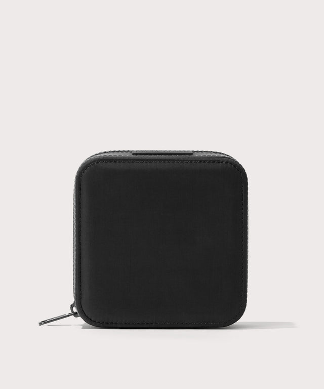 Dagne Dover Large Frankie Jewelry Case in black.