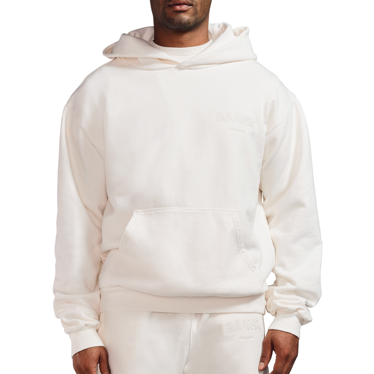 NoPDP - hover Jenry is 6'0 wearing a size M sweatshirt.