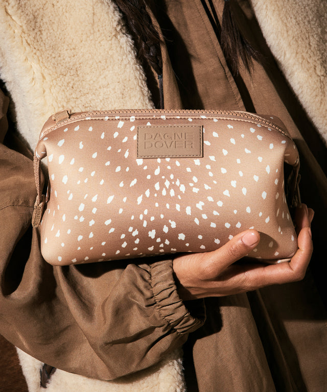 Hunter Toiletry Bag in Fawn Print, Large