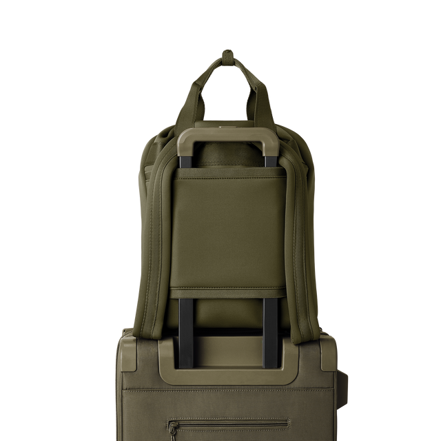 Rhys Backpack in Dark Moss