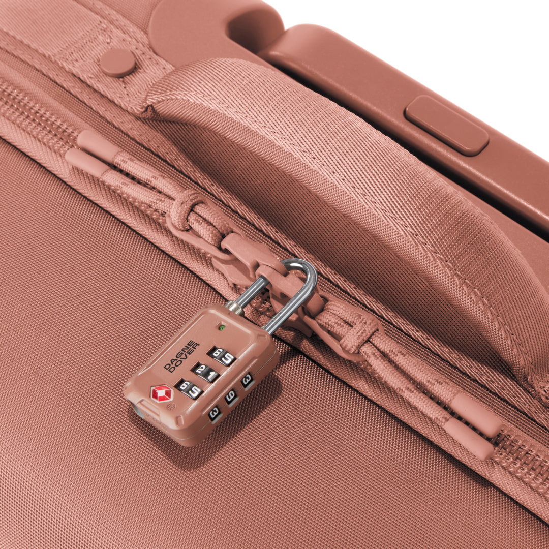 Lyon_OnLuggage_WarmDust