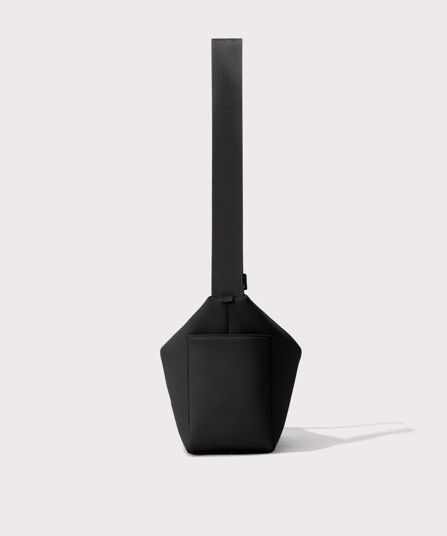 Rue Shoulder Bag in Onyx