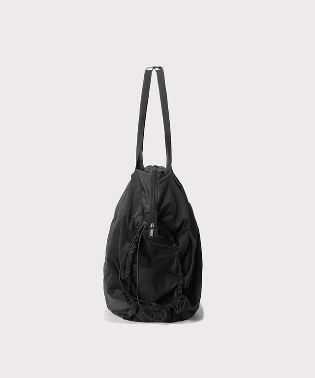 Super Soft Gigantic Tote in Onyx