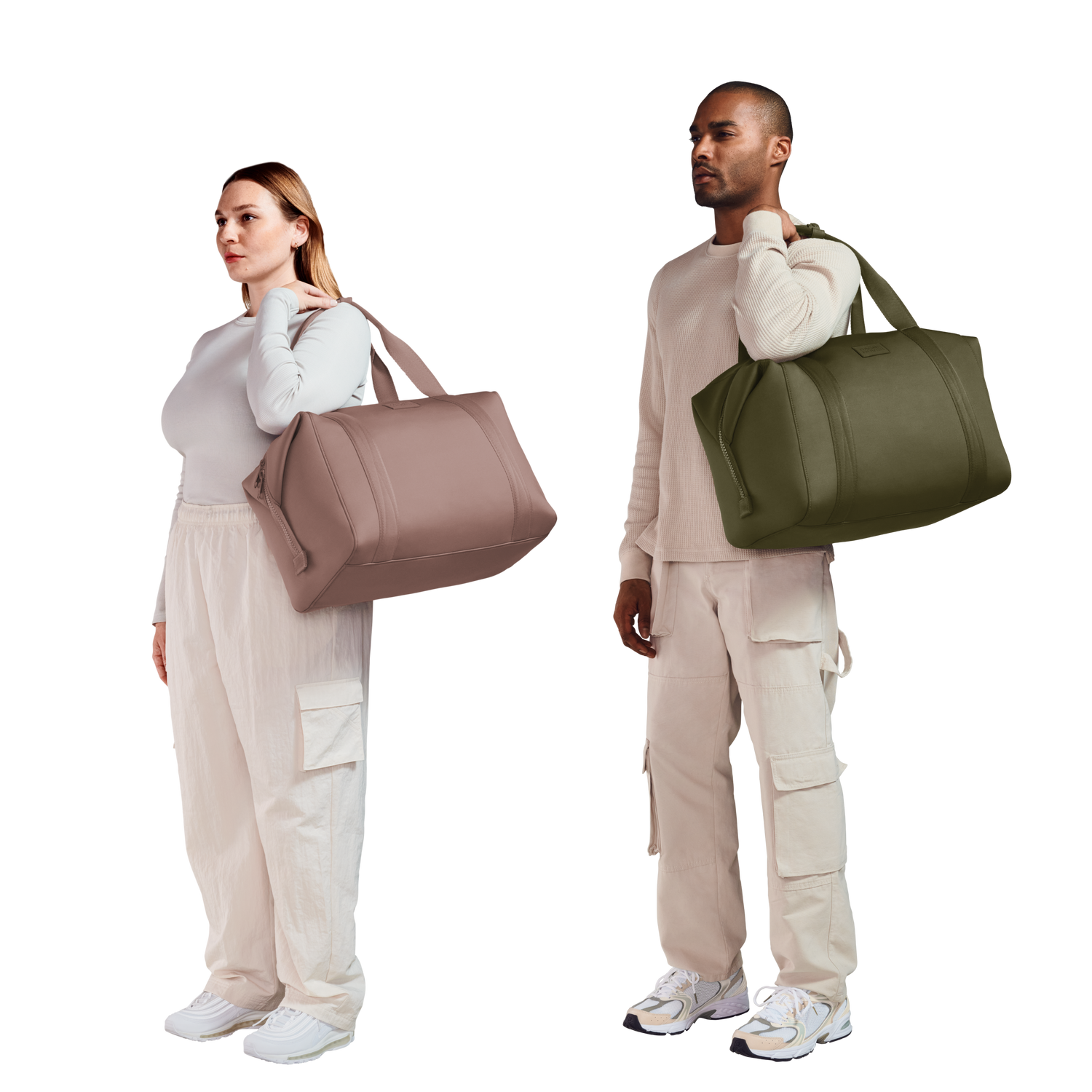 <span class='ways-to-wear'>Ways to Wear</span>Model Left: Stella is 5'7”, Model Right: Jenry is 6'0”