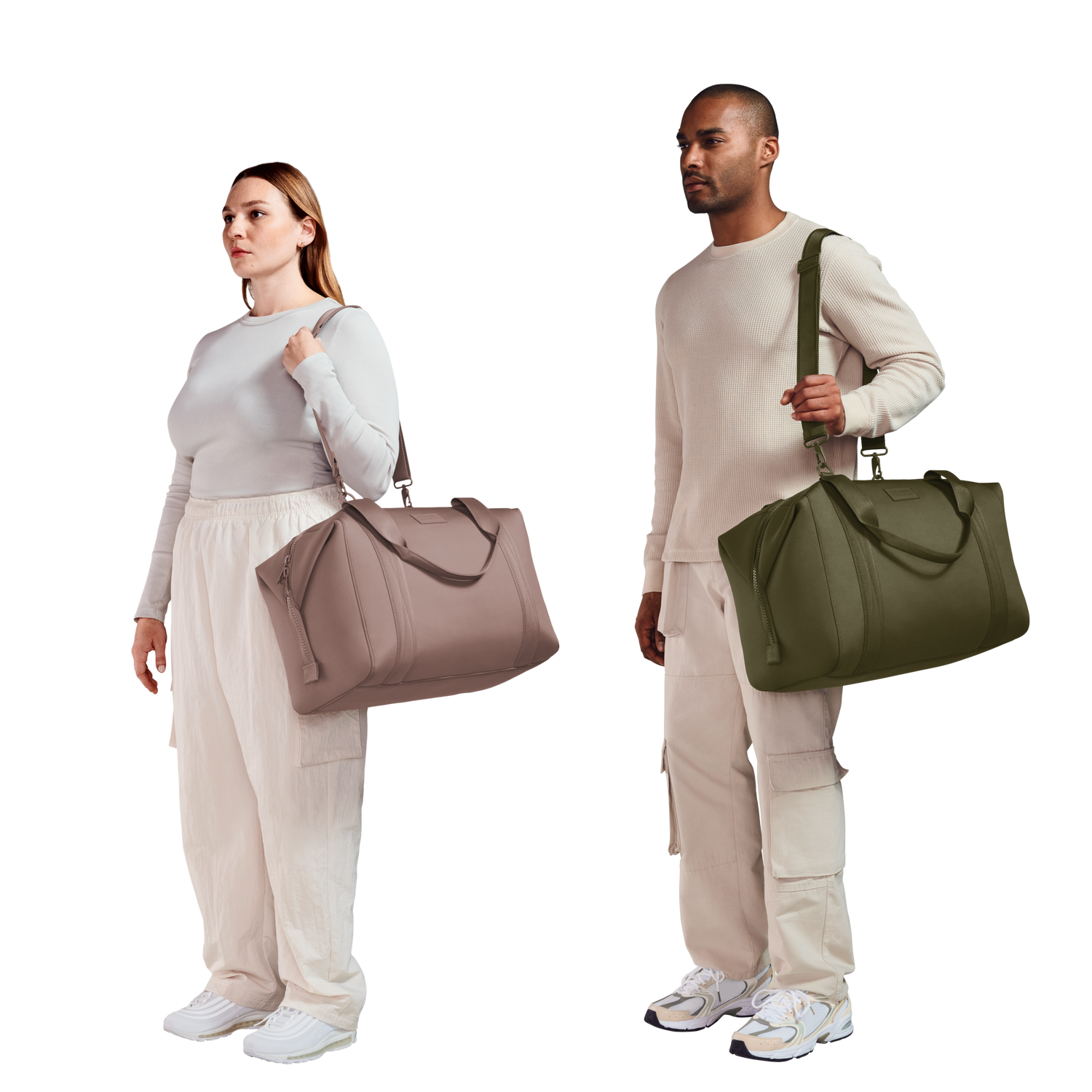 <span class='ways-to-wear'>Ways to Wear</span>Model Left: Stella is 5'7”, Model Right: Jenry is 6'0”