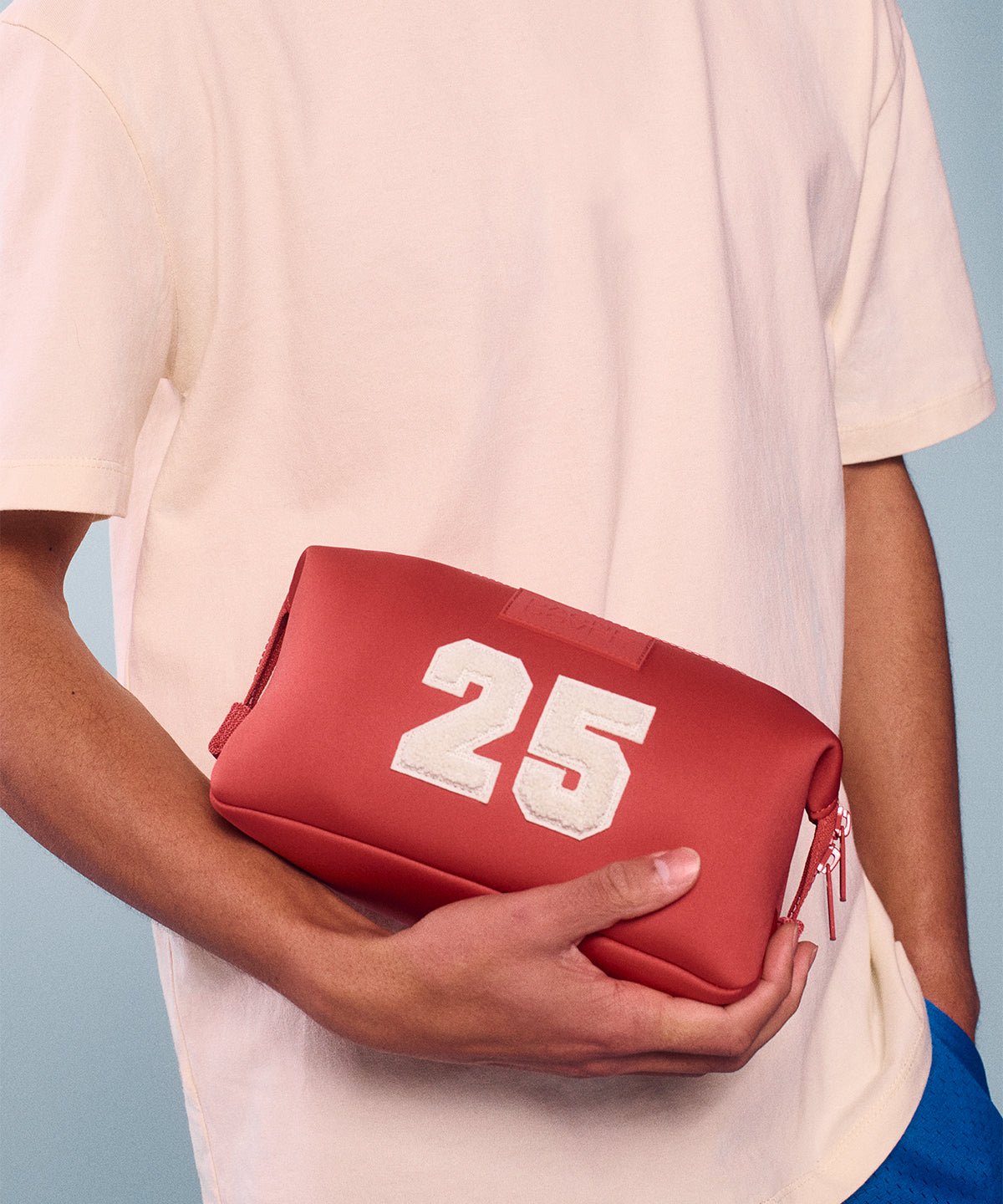 Hunter Toiletry Bag in Rhubarb, Large