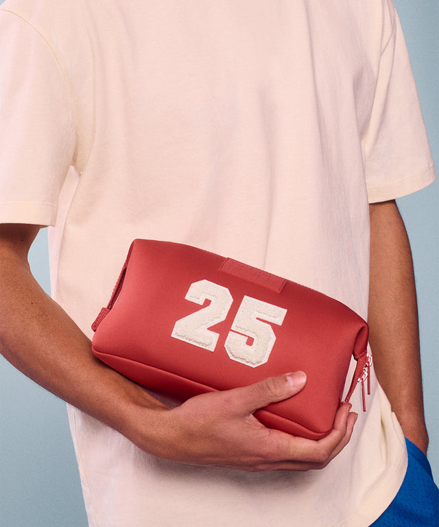 Hunter Toiletry Bag in Rhubarb, Large