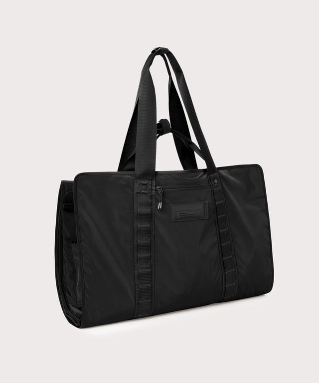 3/4 front view of Capri garment bag in onyx
