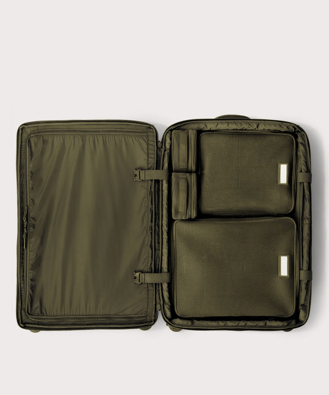 Caption: Extra Large, Large, and Small Roma in 28.5” Sydney