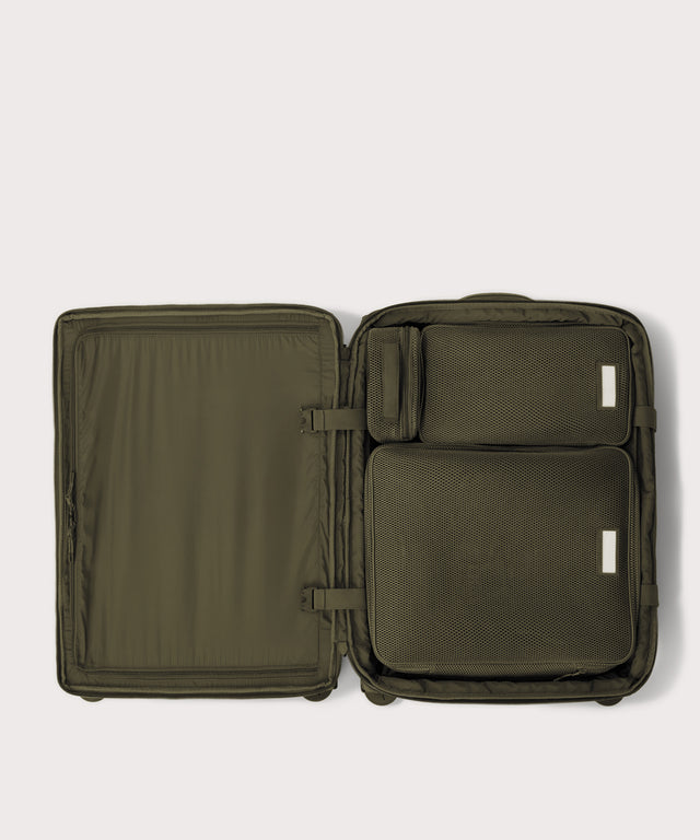 Caption: Extra extra large, extra large, and extra large Roma in 28.5” Sydney