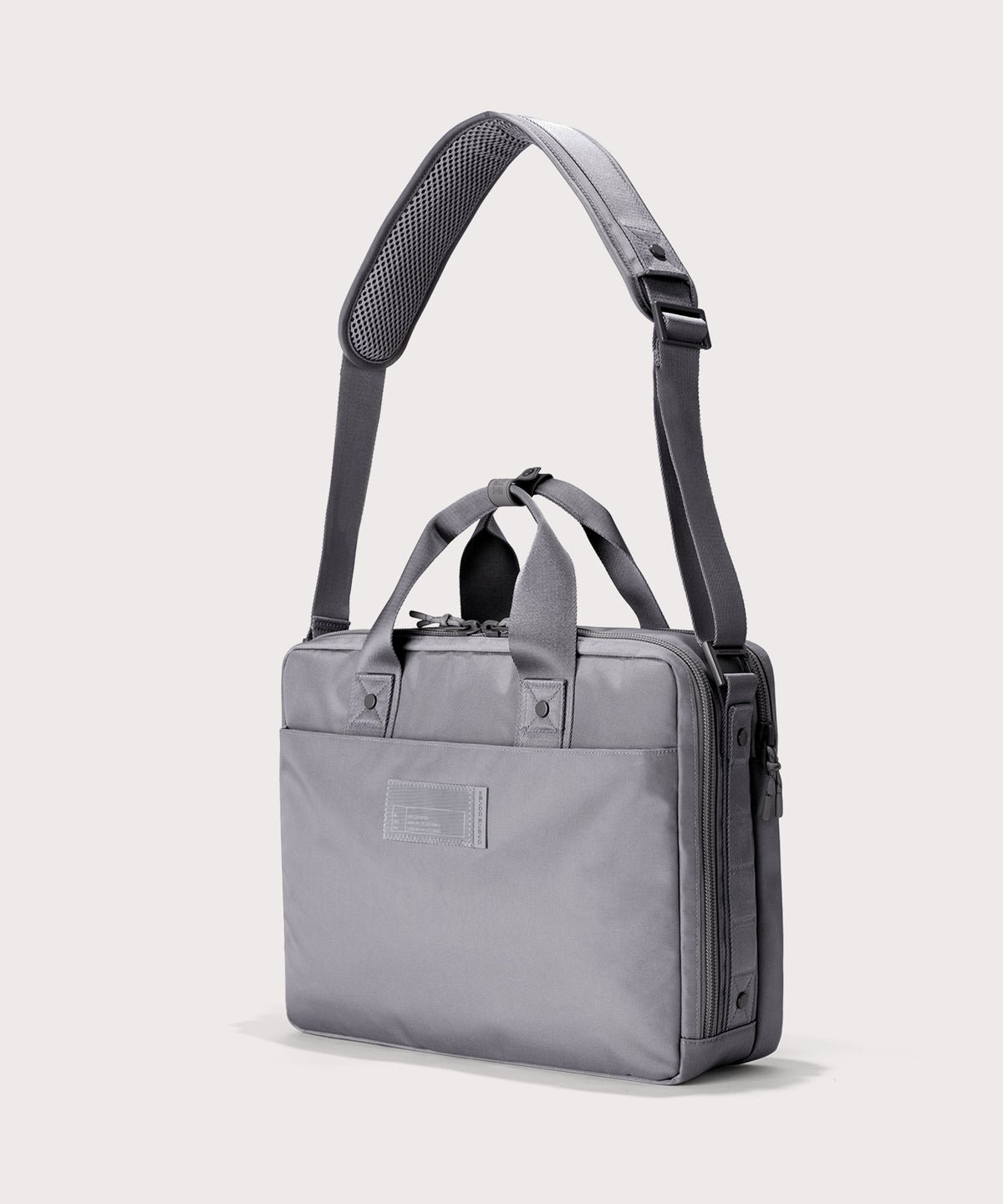 Berlin Travel Brief in Ash