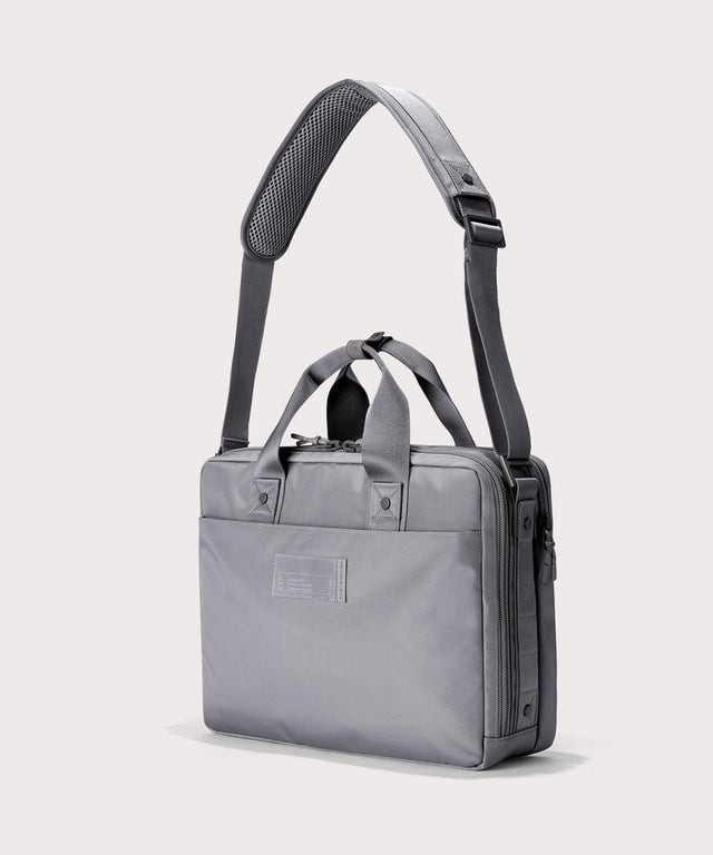 Berlin Travel Brief in Ash