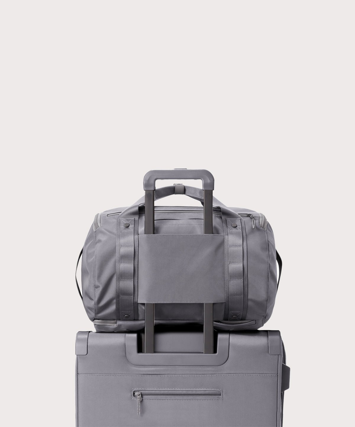Denver Convertible Duffle in Ash, Medium