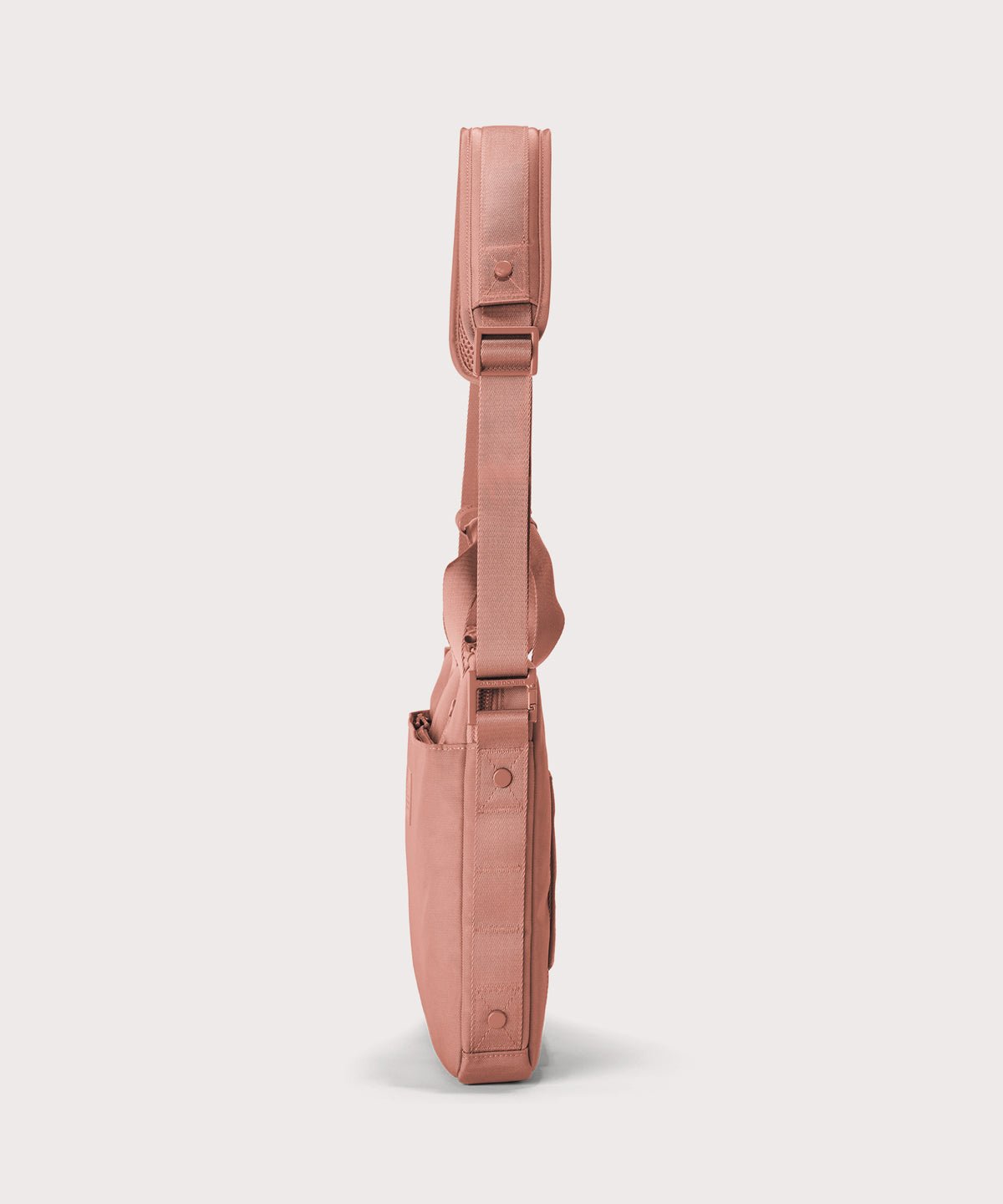 Oslo Slim Laptop Bag in Warm Dust
