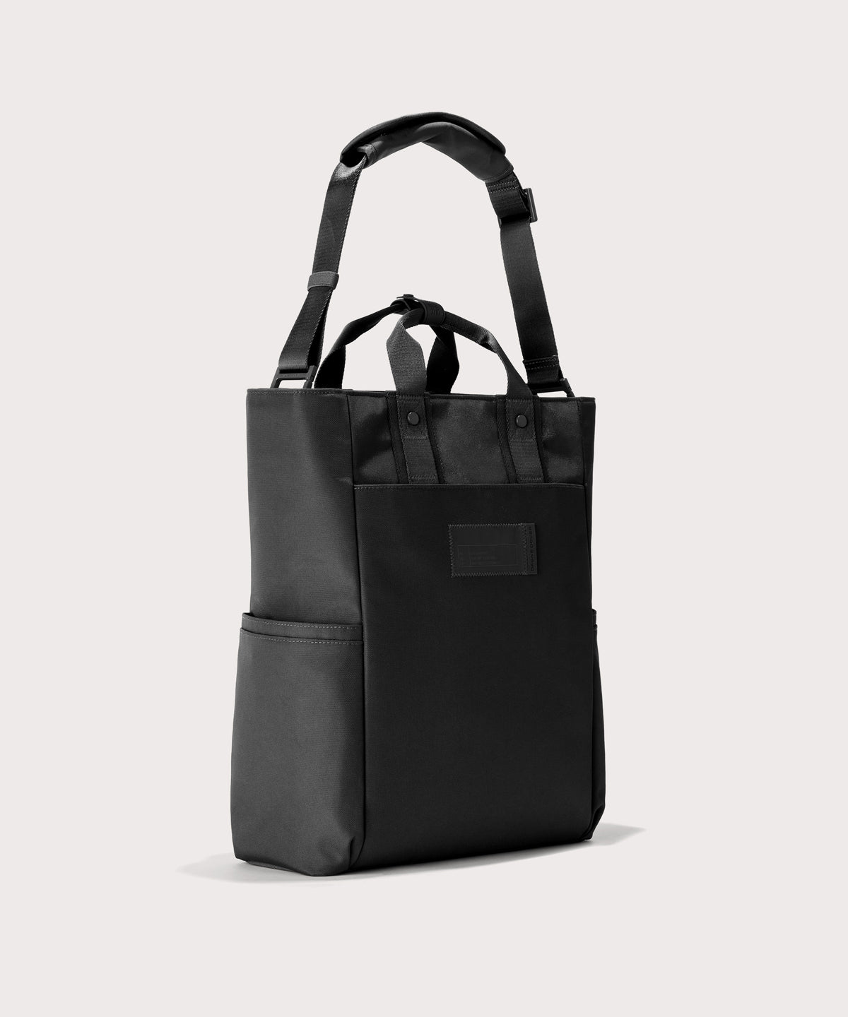 アクセサリー Rapha CONVERTIBLE BACKPACK / TOTE Rapha For Apple Convertible Backpack / Tote | GADGETHEAD New