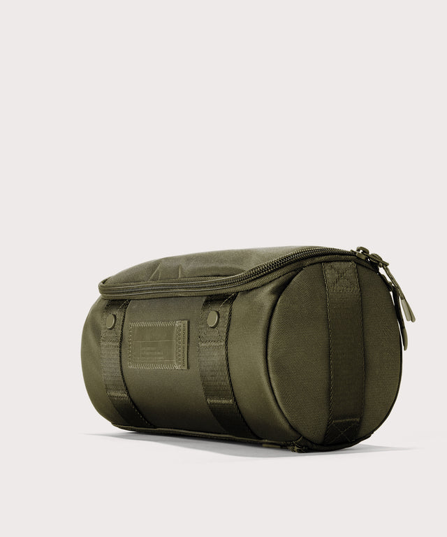 Seoul Dopp Kit in Dark Moss, Large