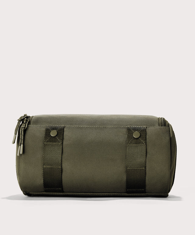 Seoul Dopp Kit in Dark Moss, Large