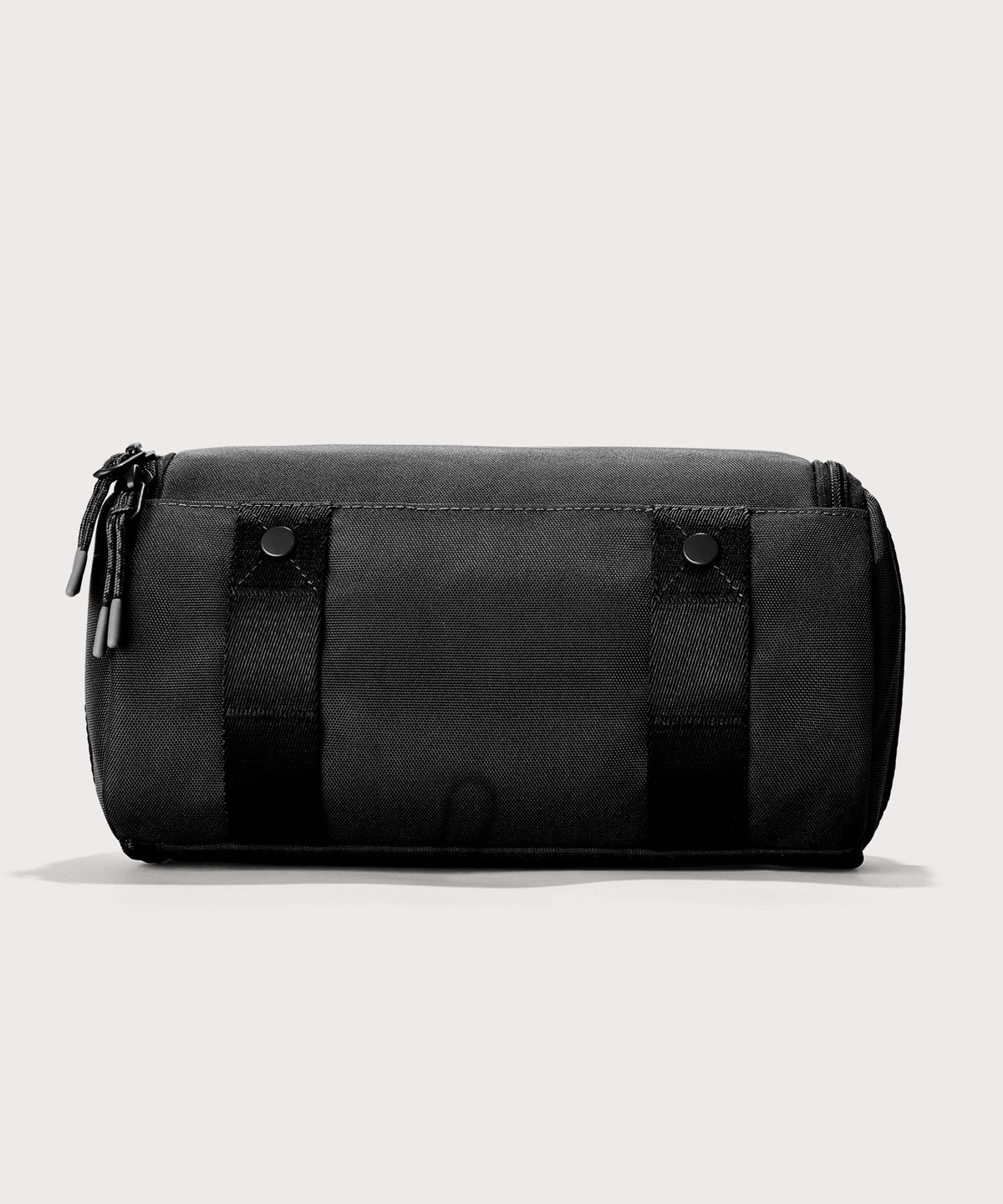 Seoul Dopp Kit in Onyx, Large