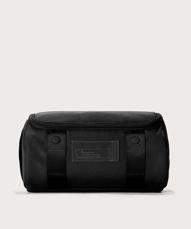 Seoul Dopp Kit in Onyx, Large