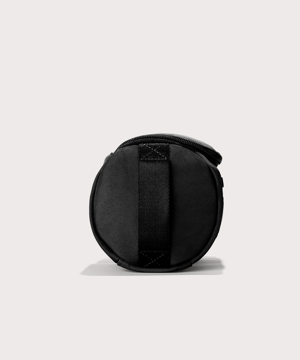 Seoul Dopp Kit in Onyx, Large