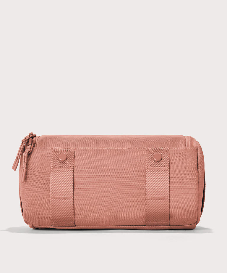 Seoul Dopp Kit in Warm Dust, Large