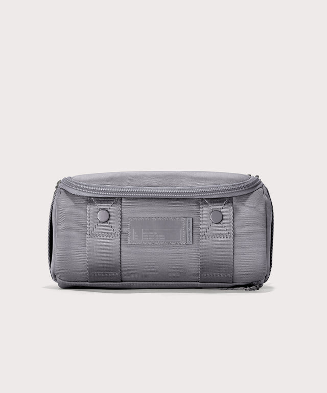 Seoul Dopp Kit in Ash, Small