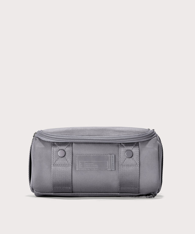 Seoul Dopp Kit in Ash, Small
