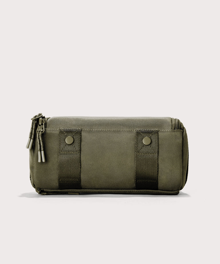Seoul Dopp Kit in Dark Moss, Small