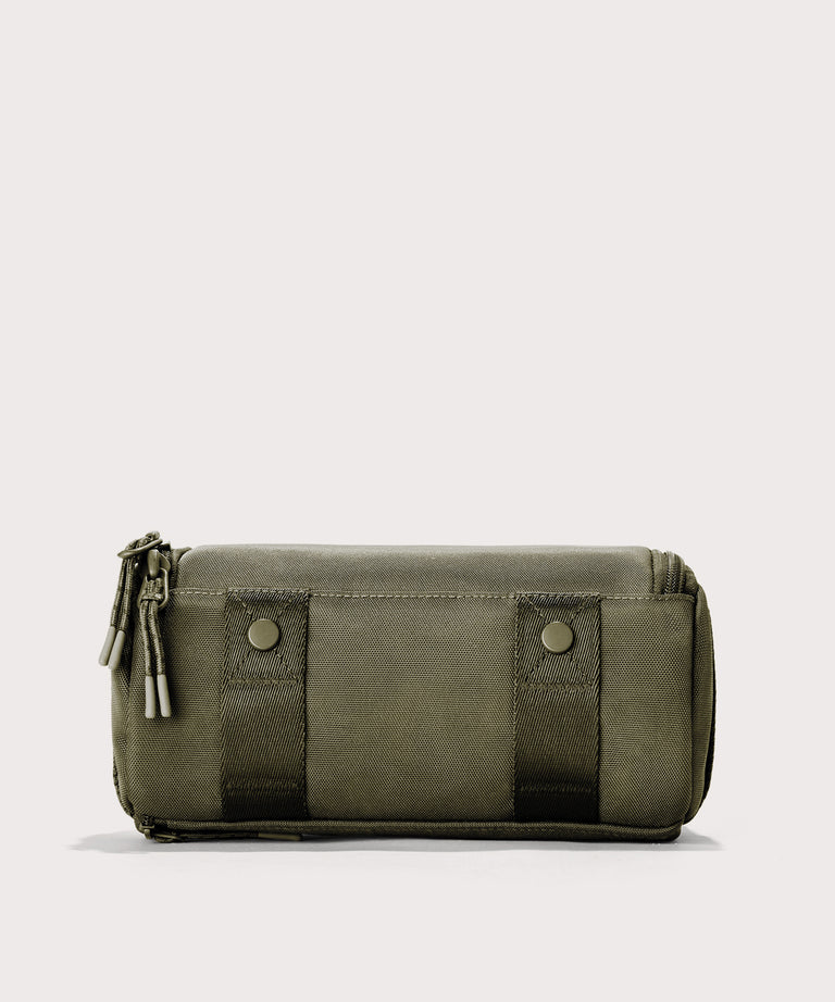 Seoul Dopp Kit in Dark Moss, Small
