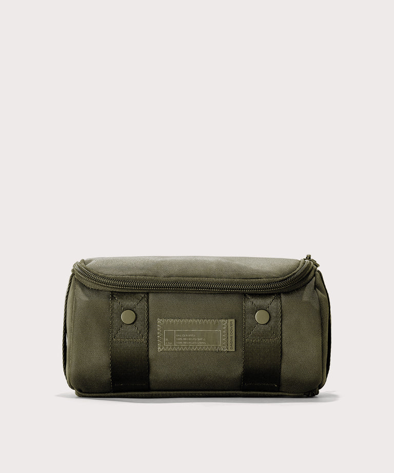 Seoul Dopp Kit in Dark Moss, Small