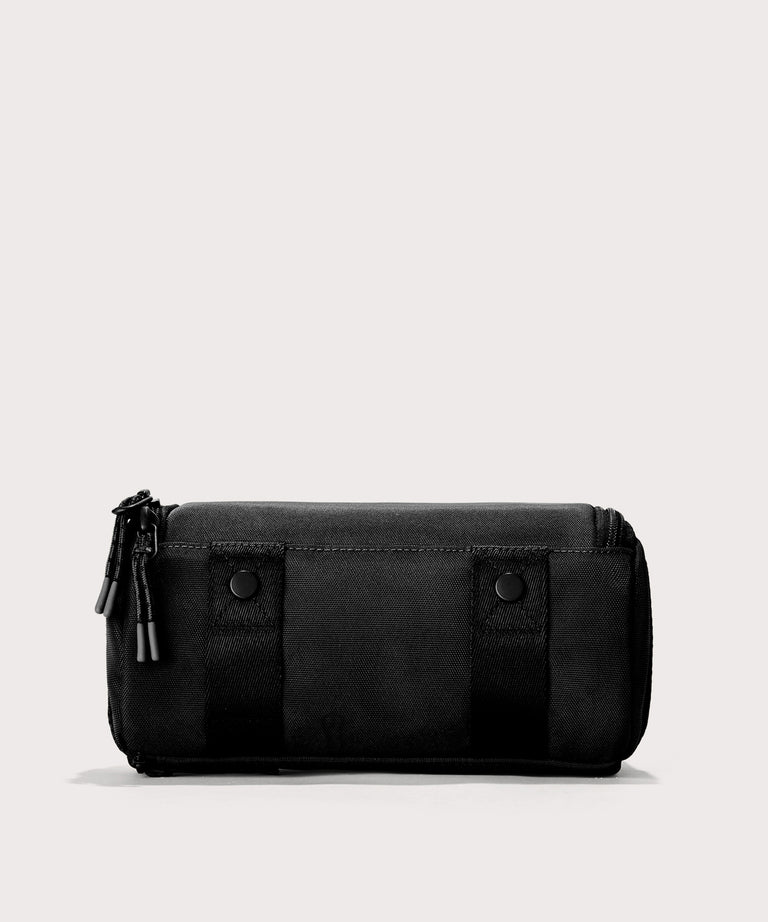 Seoul Dopp Kit in Onyx, Small